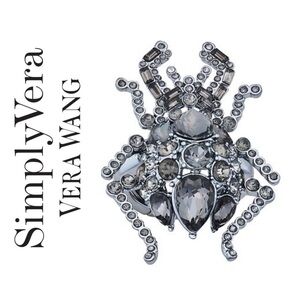 🌟 Vera Wang Beetle Cocktail Stretch Ring